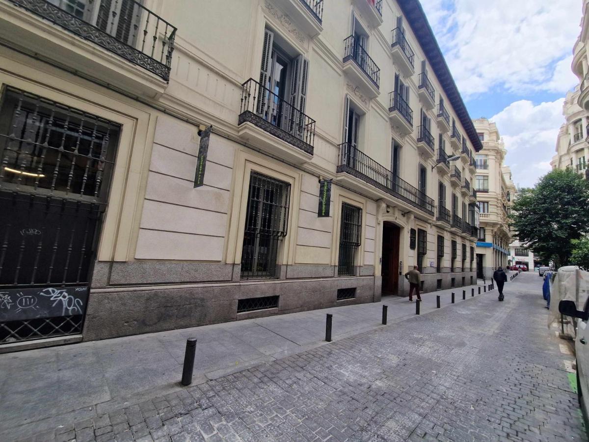 Апартаменты Estupendo Estudio En Pleno Centro De Мадрид Экстерьер фото