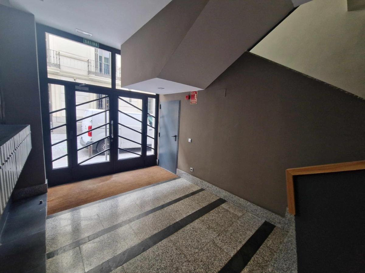 Апартаменты Estupendo Estudio En Pleno Centro De Мадрид Экстерьер фото